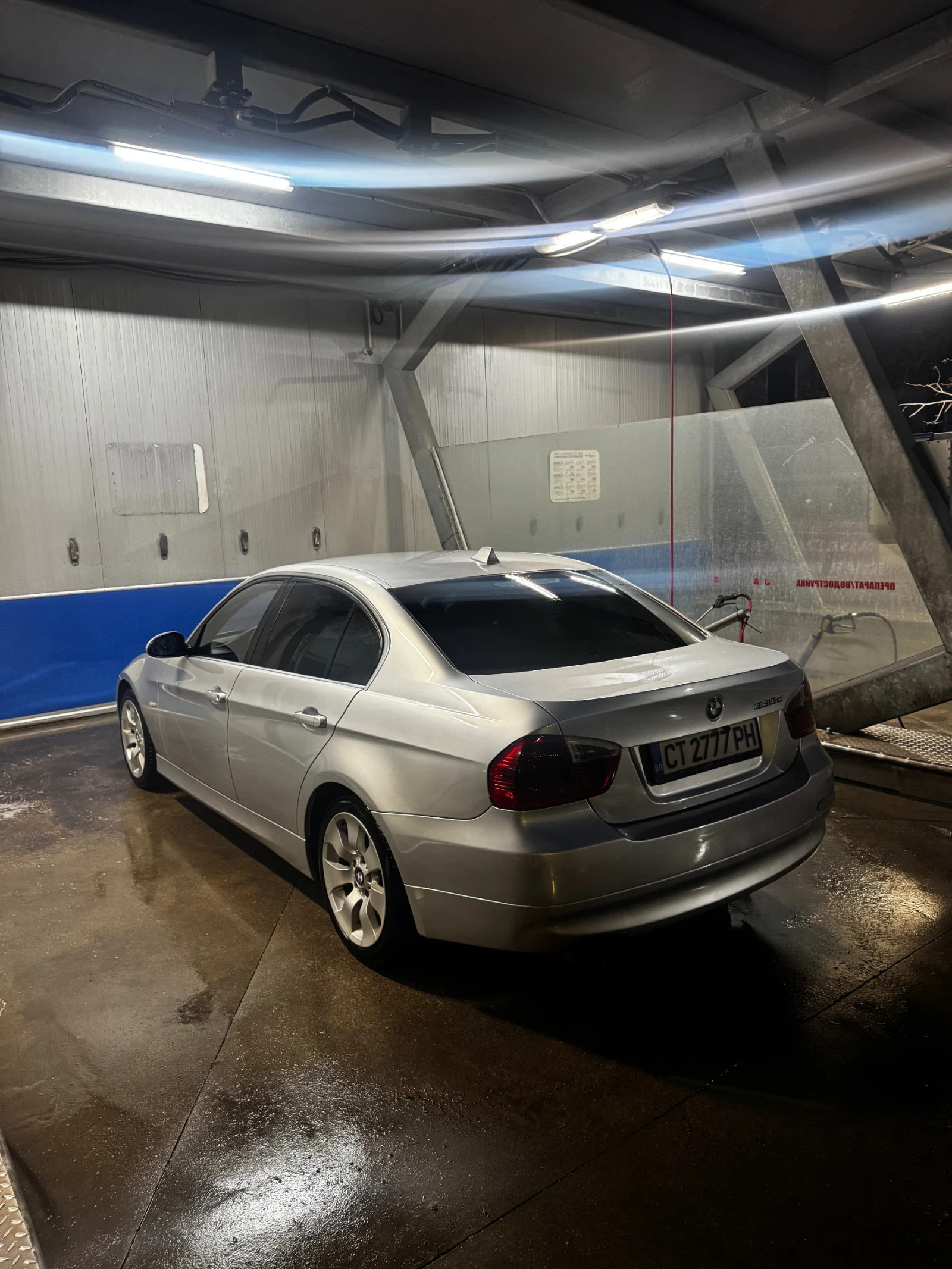 BMW 330  - изображение 6