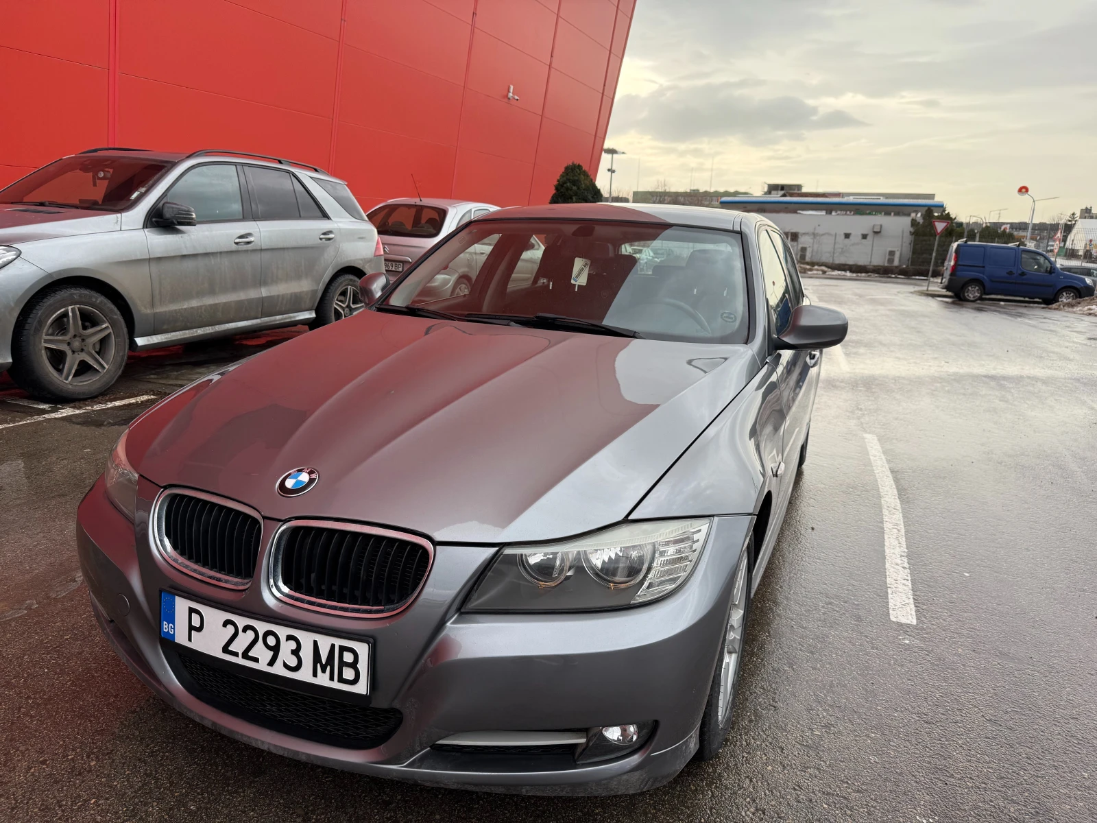 BMW 318 ВИДЕО В ОБЯВАТА !!!, снимка 16 - Автомобили и джипове - 53722022