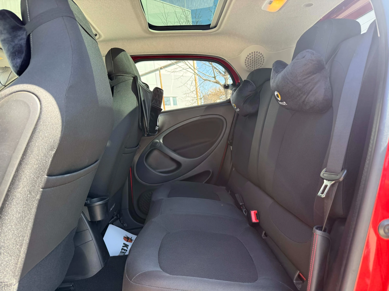 Smart Forfour, снимка 9 - Автомобили и джипове - 53886425