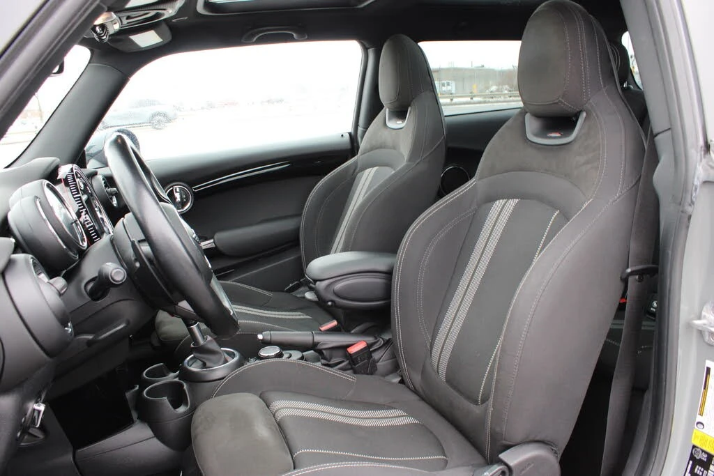 Mini Cooper John Cooper Works* АвтоКредит* (Цена до БГ) , снимка 11 - Автомобили и джипове - 54029737