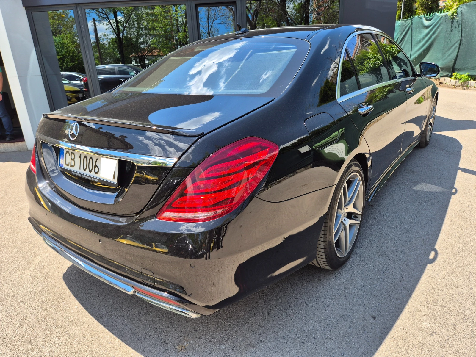 Mercedes-Benz S 350 Long AMG 4Matic TV, снимка 4 - Автомобили и джипове - 54426456