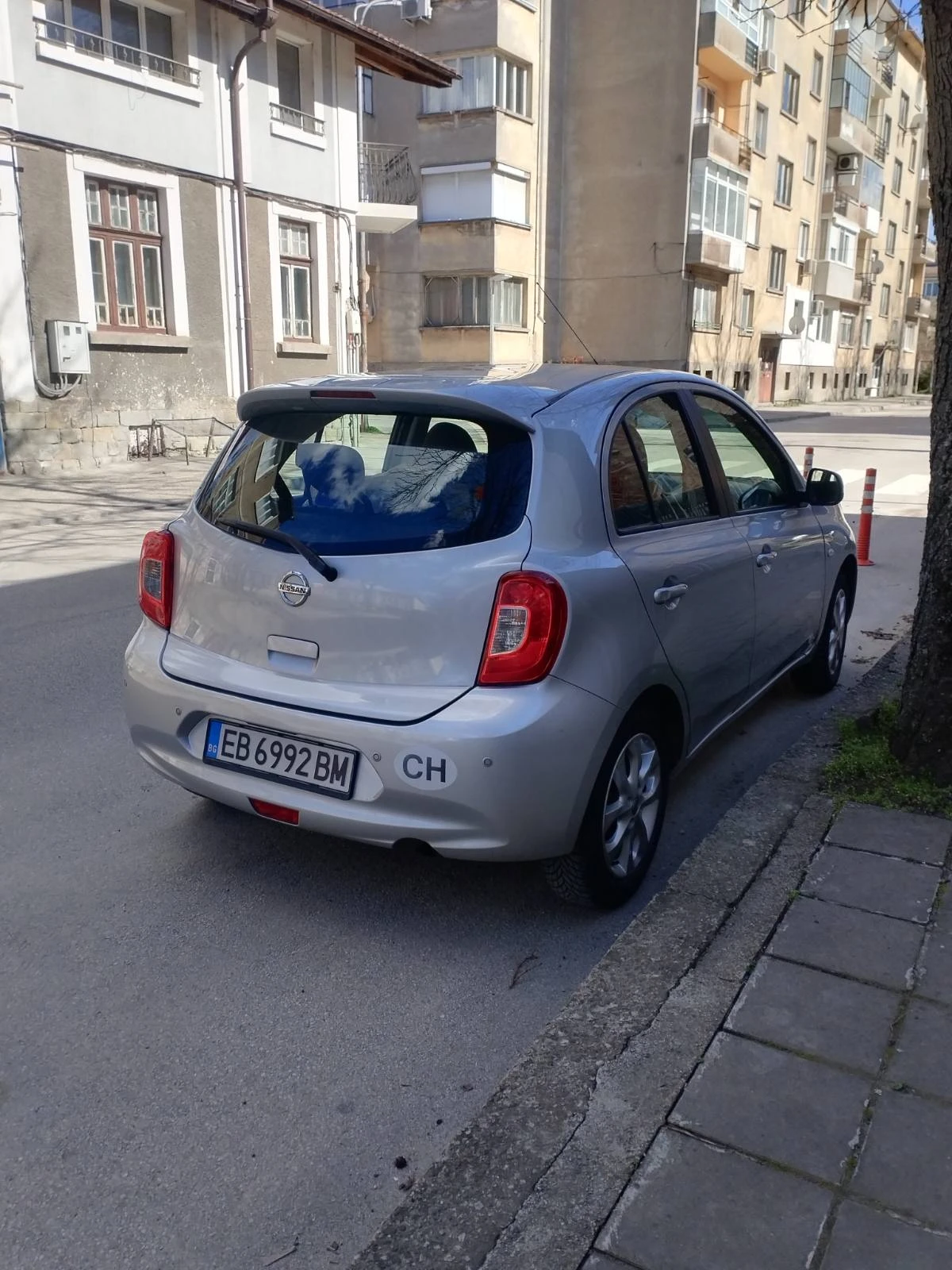 Nissan Micra, снимка 3 - Автомобили и джипове - 54845597