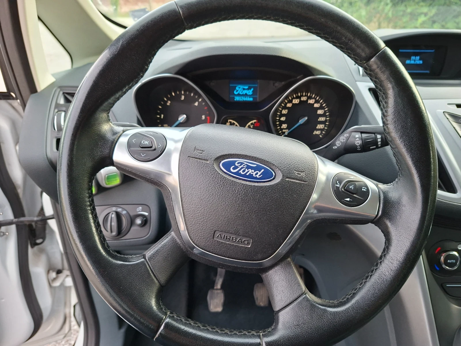 Ford C-max | Mobile.bg � ����������� 4