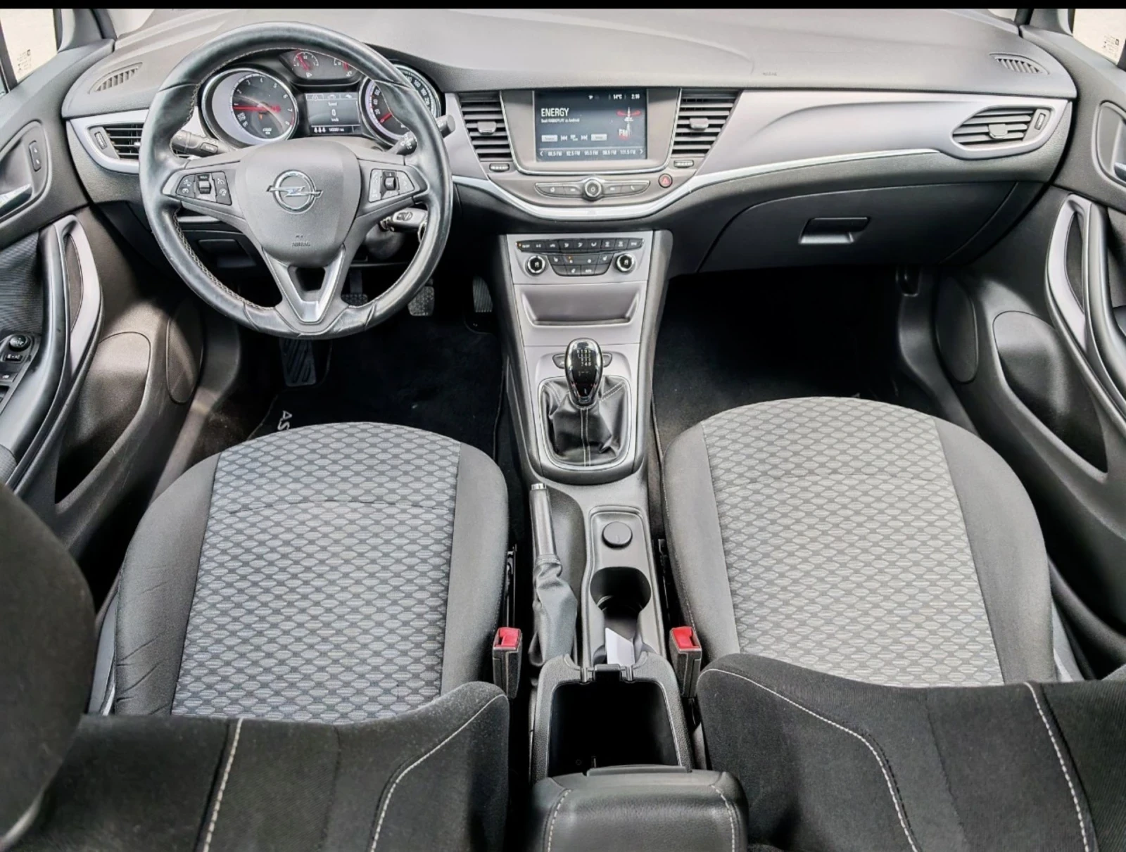 Opel Astra 1.4 Turbo 150ps * IRMSCHER 19 * 144000km * УНИКАТ , снимка 15 - Автомобили и джипове - 55390274