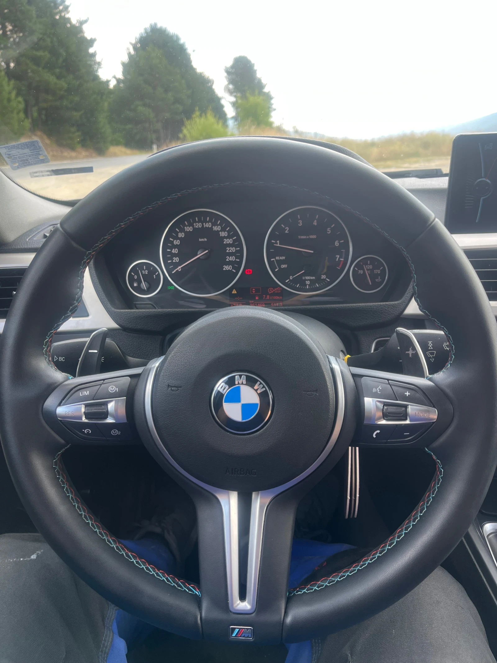 BMW 320, снимка 10 - Автомобили и джипове - 55603689