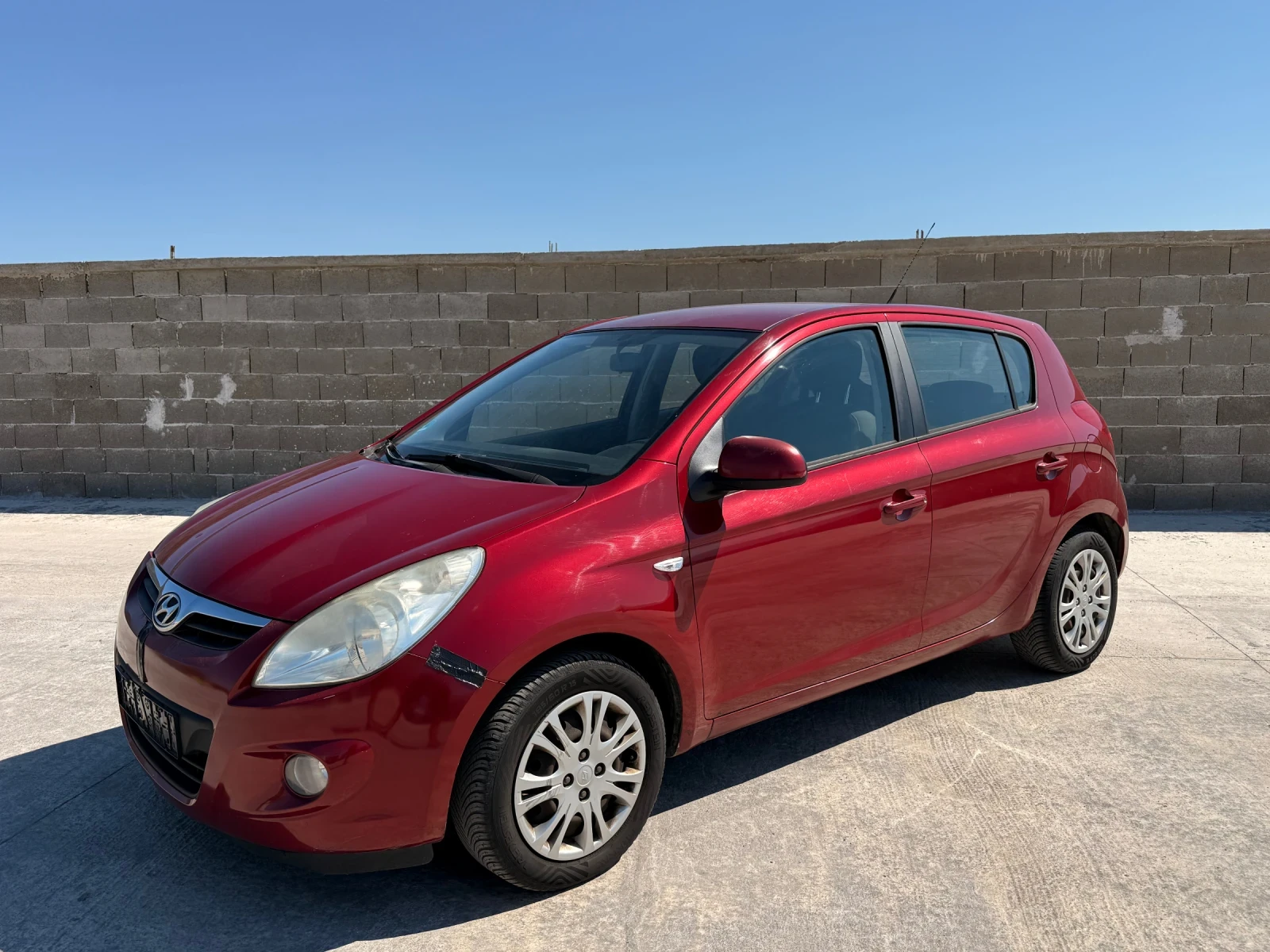 Hyundai I20, снимка 2 - Автомобили и джипове - 55695510