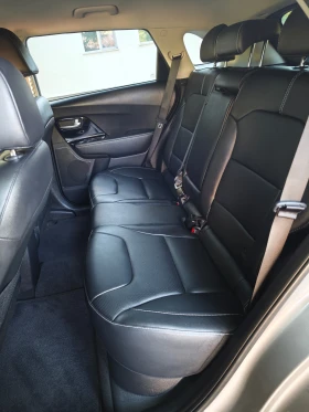 Kia Niro 64 kW, снимка 17