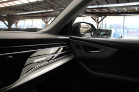 Audi Q8 5г Гаранция/55TFSI/Virtual/Panorama/Kamera, снимка 15 - Автомобили и джипове - 42329441