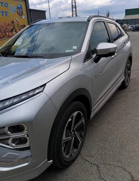 Mitsubishi Eclipse Cross 2.4 PHEV Intense+ , снимка 9