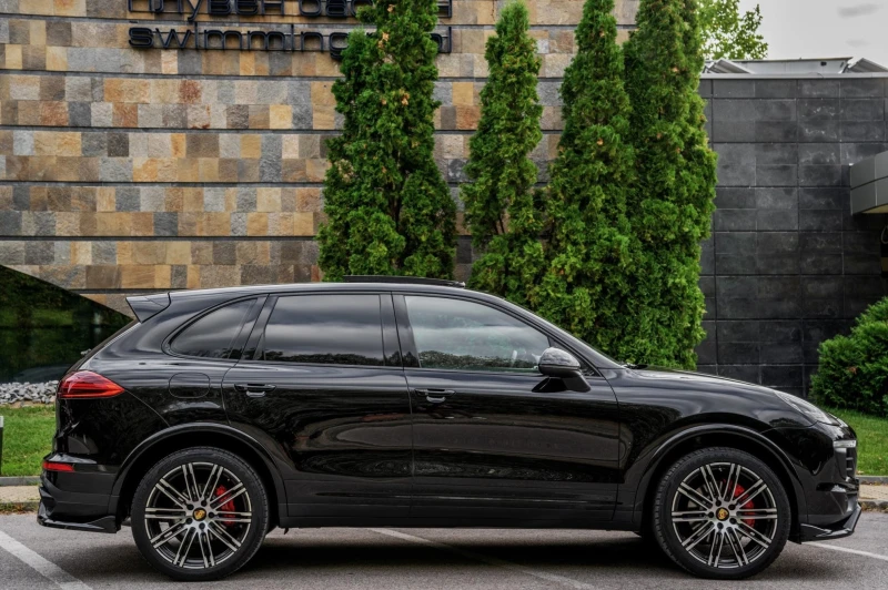 Porsche Cayenne 4.2d* GTS LIMITED* BOSE* PANO* DISTRONIC* FULL, снимка 6 - Автомобили и джипове - 47298256