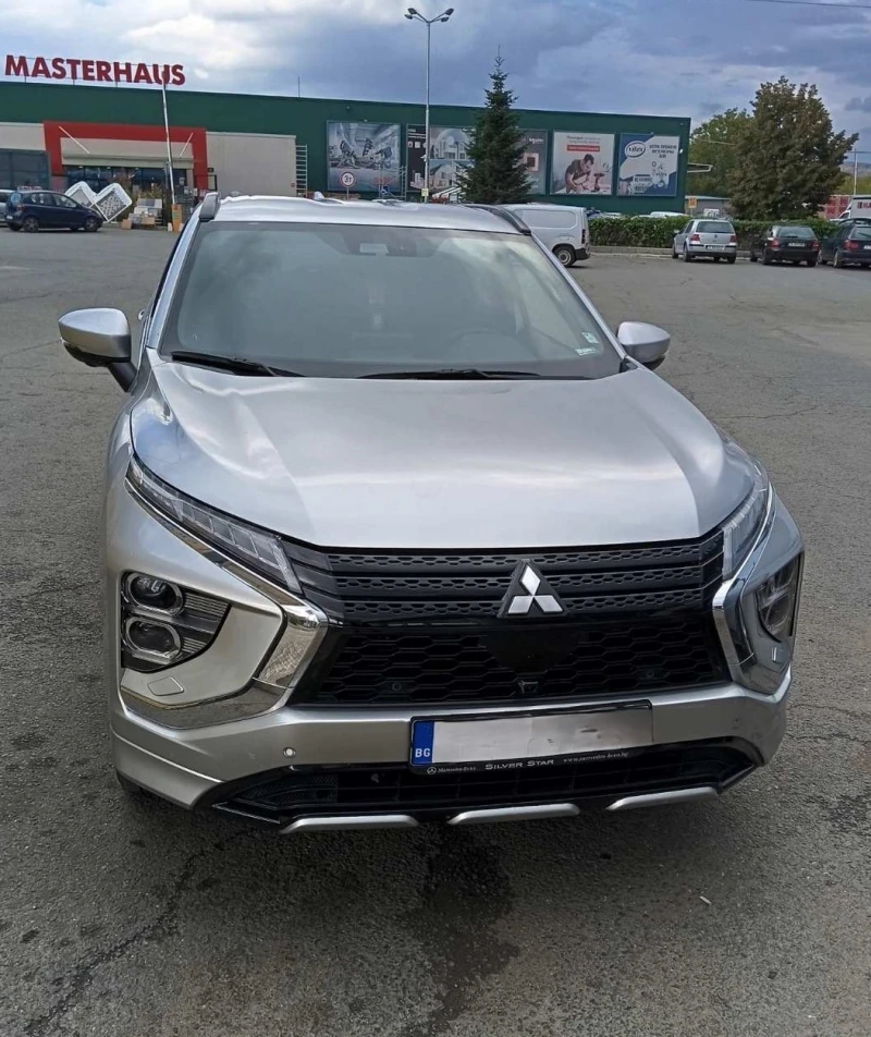 Mitsubishi Eclipse Cross 2.4 PHEV Intense+ , снимка 1 - Автомобили и джипове - 47334173