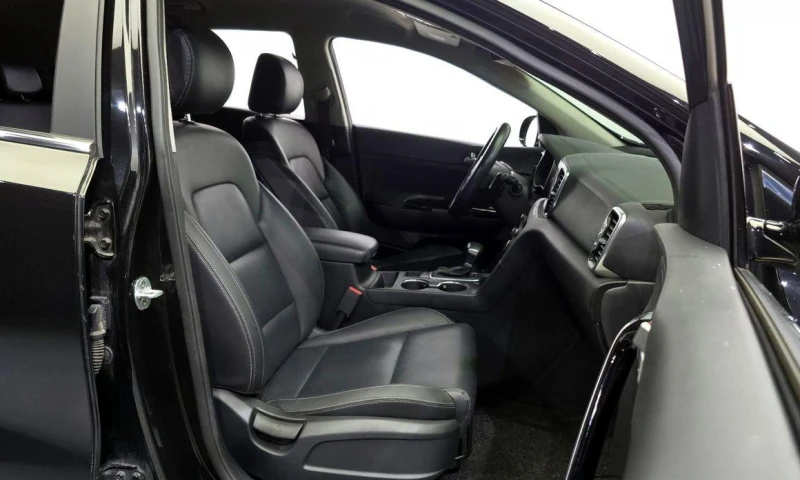 Kia Sportage Diesel 2WD Noblesse  * НАЙ-ДОБРА ЦЕНА В БЪЛГАРИЯ* , снимка 10 - Автомобили и джипове - 52036527