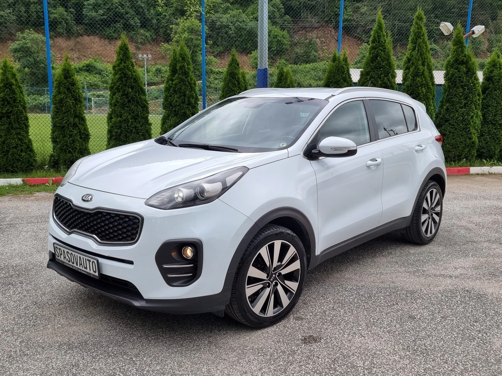 Kia Sportage 1.7 Facelift/Klimatron/2017g - изображение 2