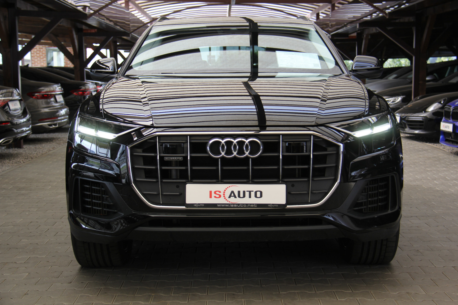 Audi Q8 5г Гаранция/55TFSI/Virtual/Panorama/Kamera - изображение 1