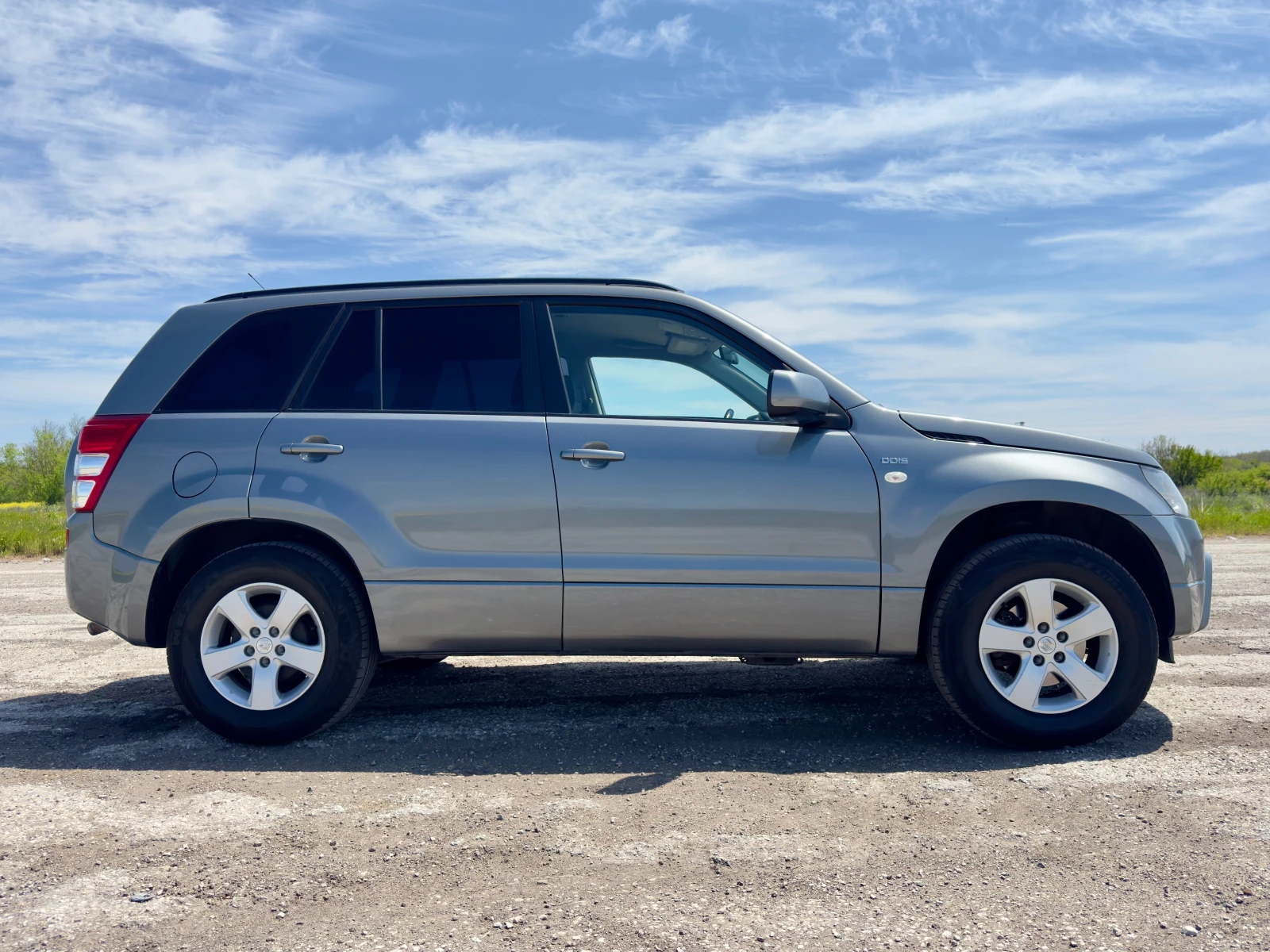 Suzuki Grand vitara III 1.9 DDiS  - изображение 2