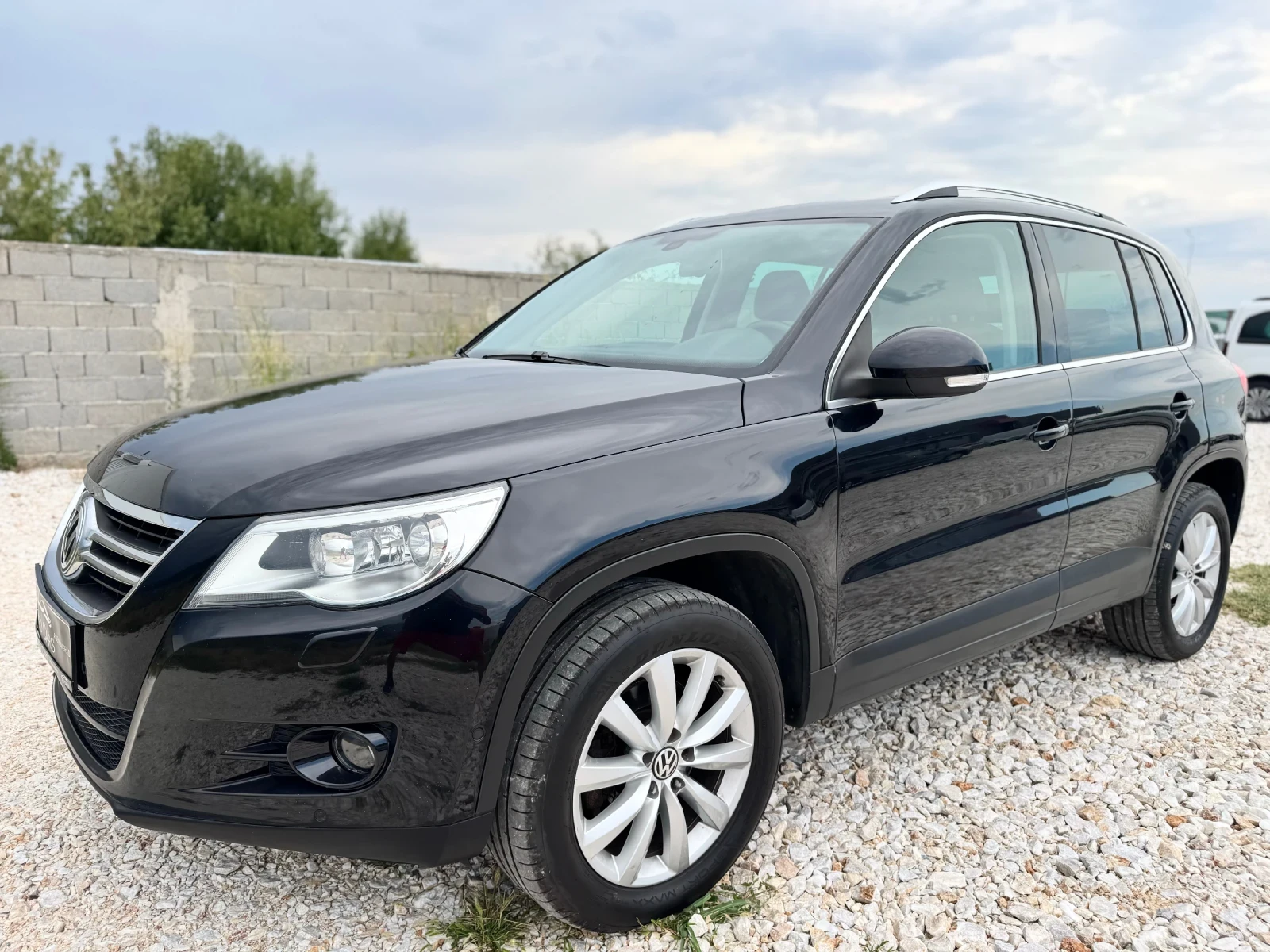 VW Tiguan 2.0 TDI / FULL / 4MOTION / KOJA / NAVI / PANORAMA  - изображение 3