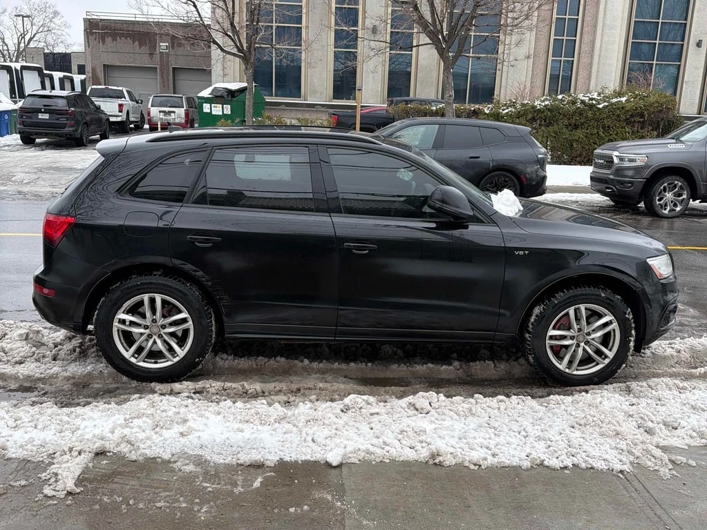 Audi SQ5 * 3.0T Technik * CARFAX * ЦЕНА ДО БГ - изображение 3