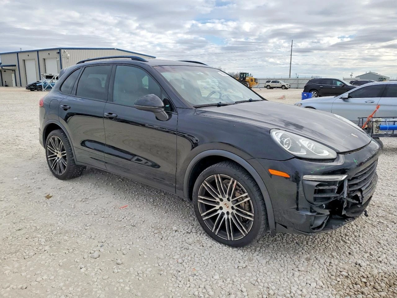 Porsche Cayenne S* PANOROOF* BOSE SOUND* COOLED-SEATS* KEYLESS*  - изображение 3