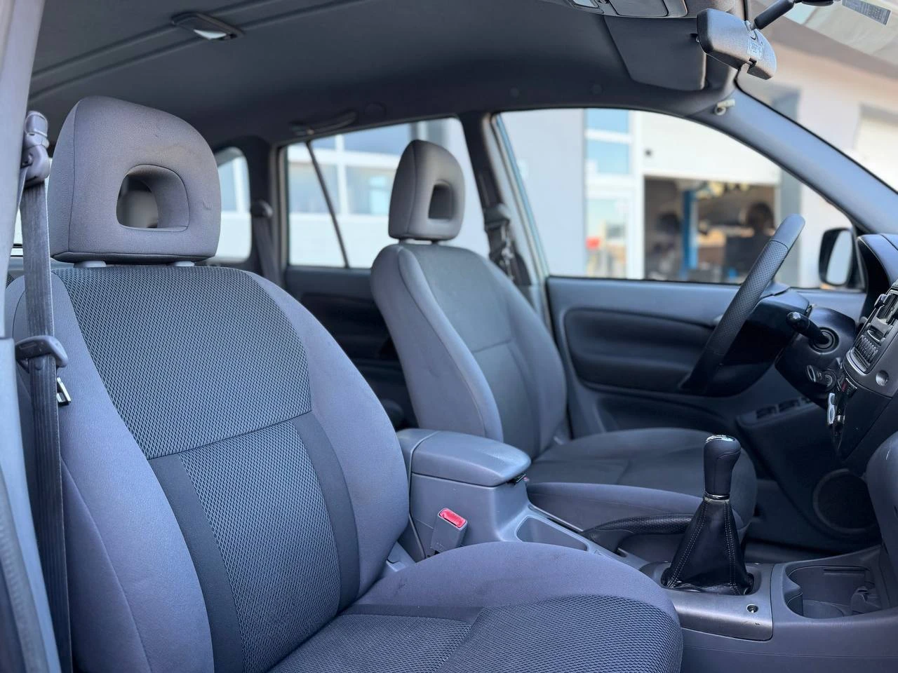 Toyota Rav4 2.0 D-4D 4x4 FACELIFT, снимка 15 - Автомобили и джипове - 53749538