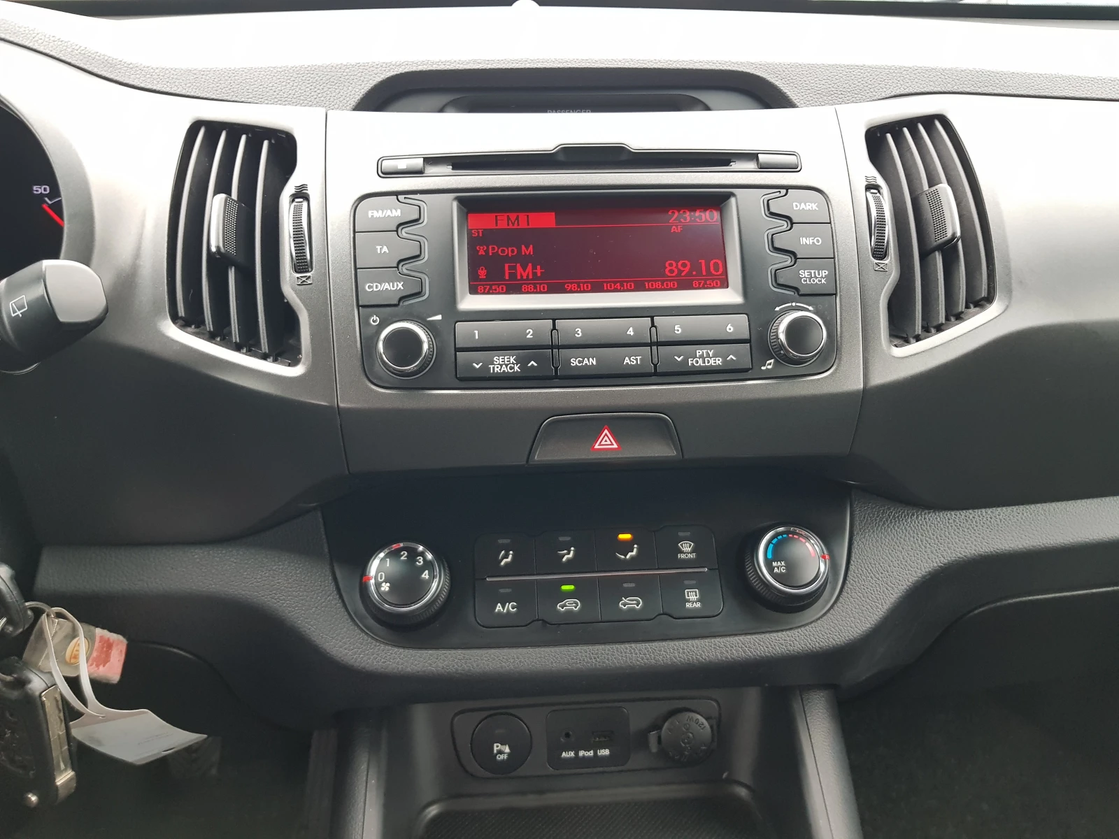 Kia Sportage 1.7 CRDI - 116 �.�. EURO 5B  | Mobile.bg � ����������� 13
