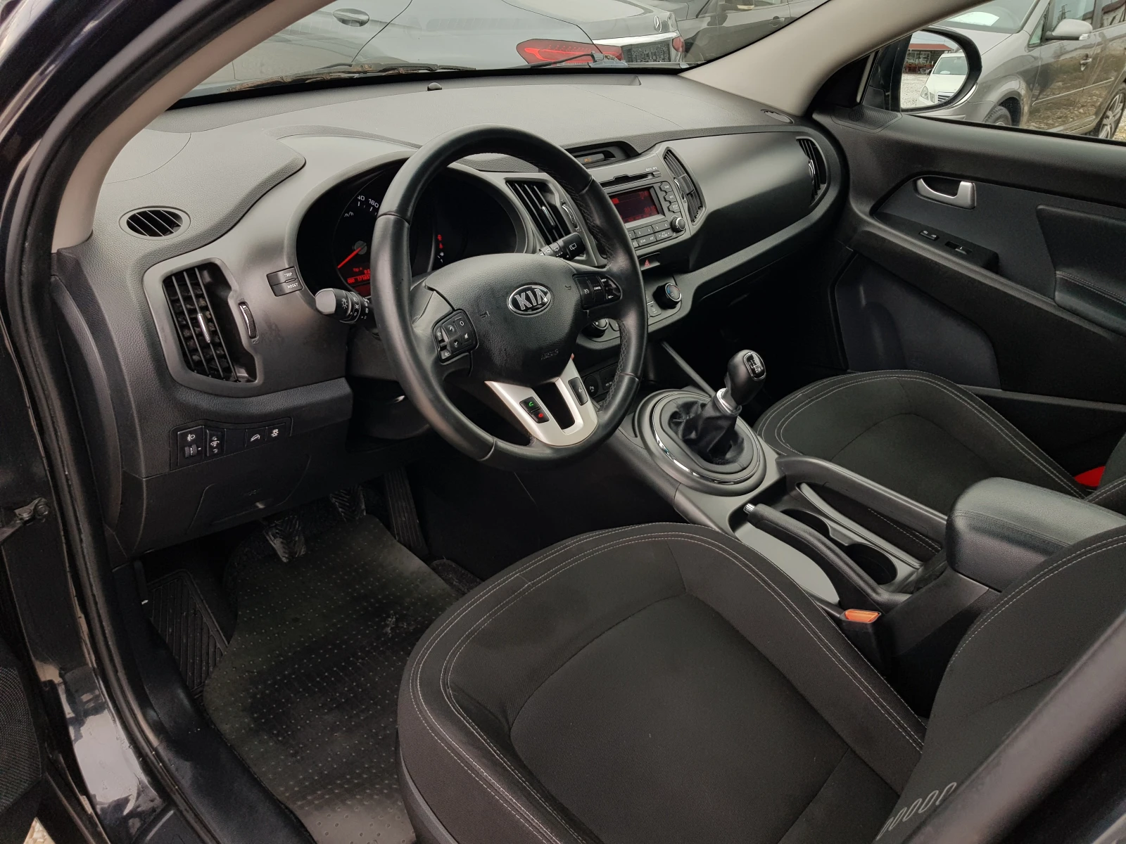 Kia Sportage 1.7 CRDI - 116 �.�. EURO 5B  | Mobile.bg � ����������� 9