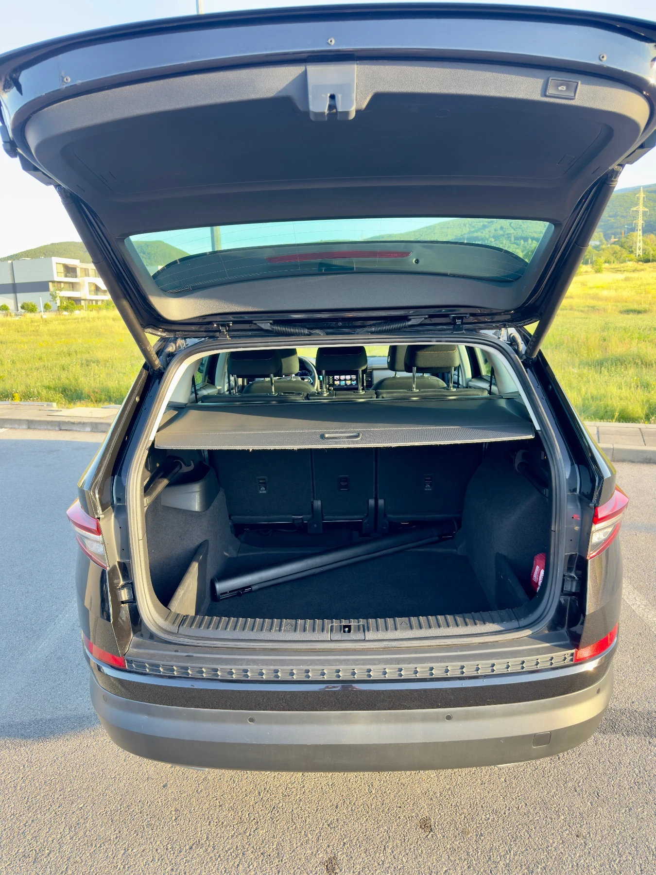 Skoda Kodiaq 2.0 TDI 190hp 4x4 DSG, снимка 6 - Автомобили и джипове - 54860184