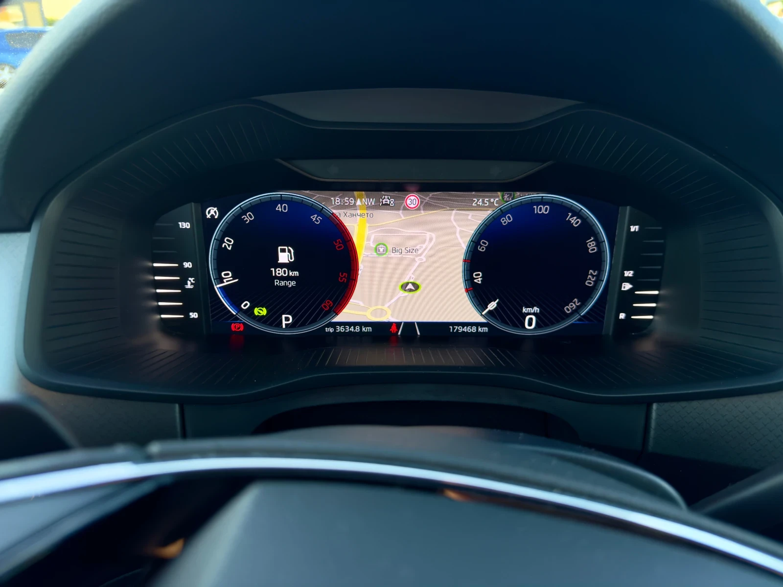Skoda Kodiaq 2.0 TDI 190hp 4x4 DSG, снимка 13 - Автомобили и джипове - 54860184