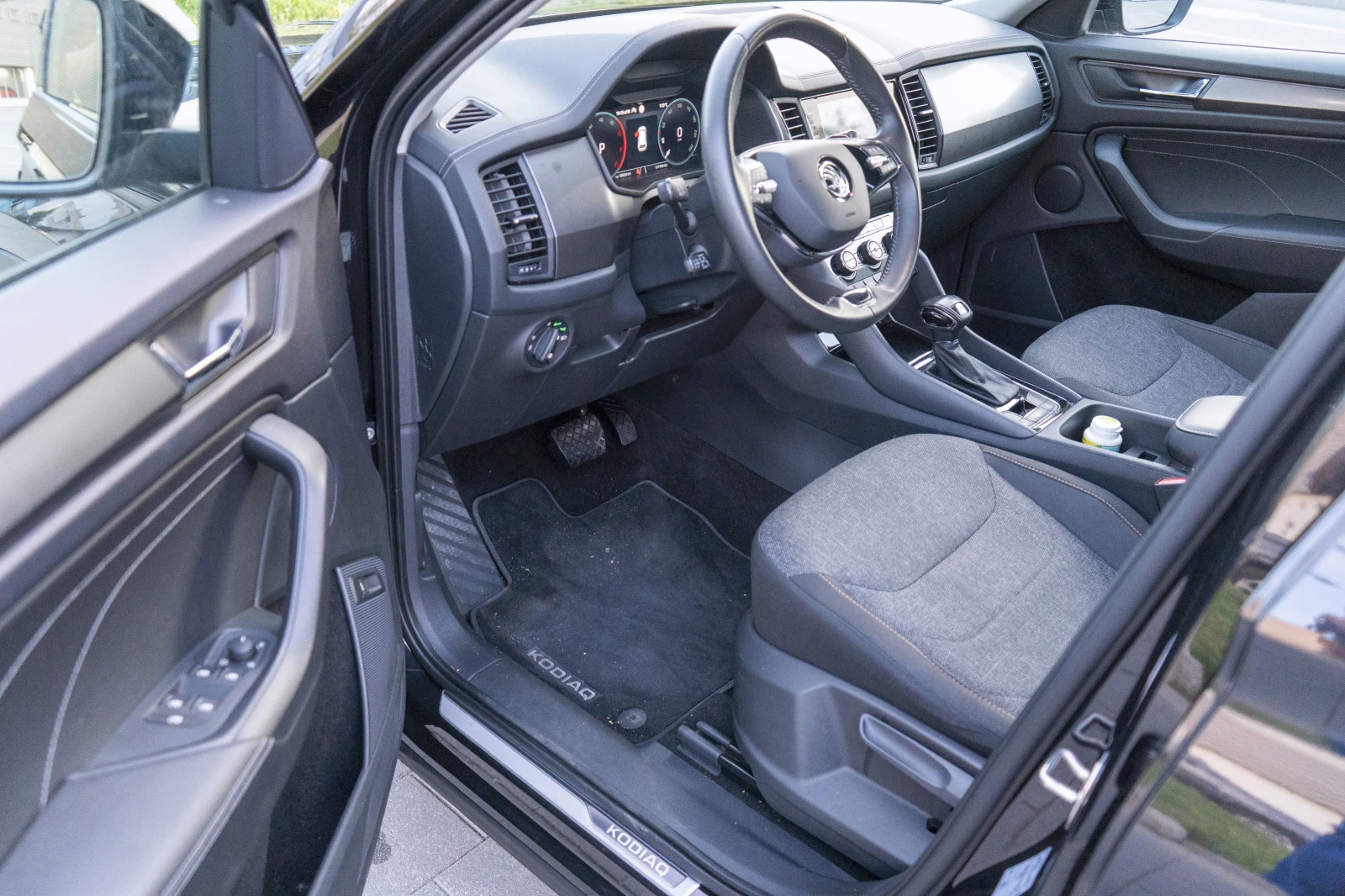 Skoda Kodiaq 2.0 TDI 190hp 4x4 DSG, снимка 10 - Автомобили и джипове - 54299824