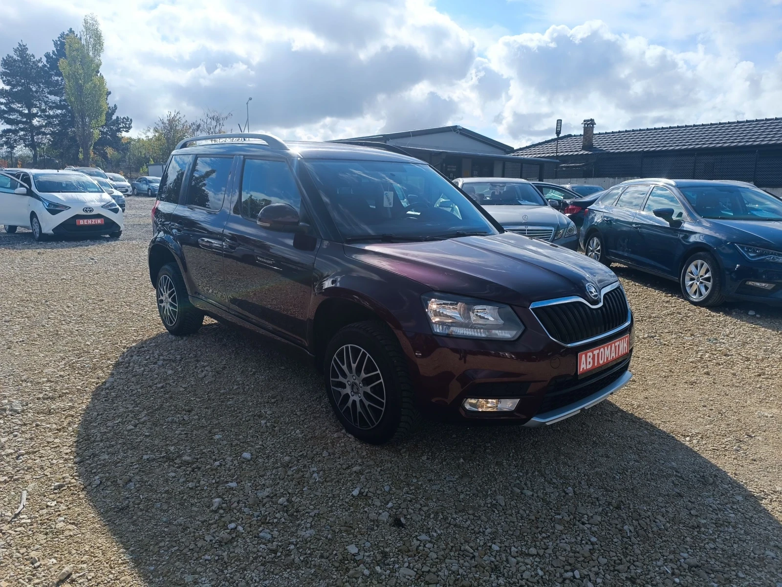 Skoda Yeti АВТОМАТИК ЕВРО5, снимка 3 - Автомобили и джипове - 54363479
