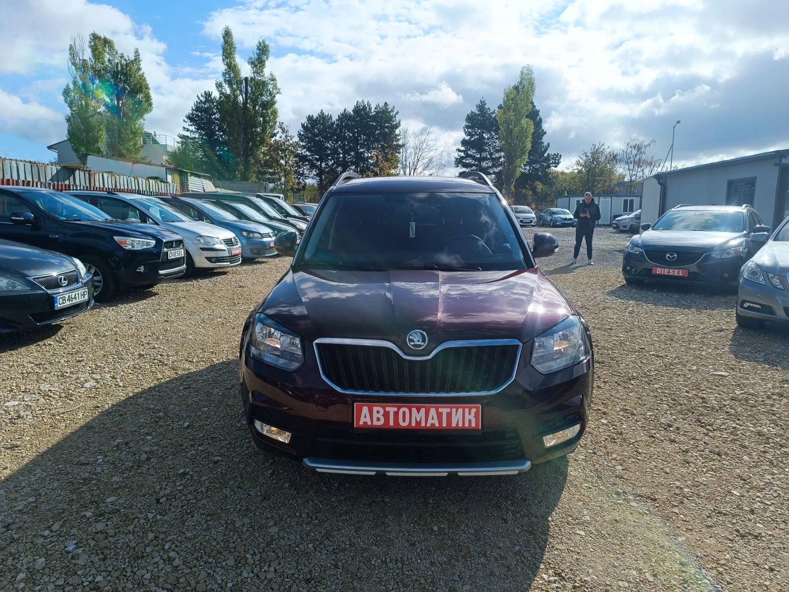 Skoda Yeti АВТОМАТИК ЕВРО5, снимка 2 - Автомобили и джипове - 54363479