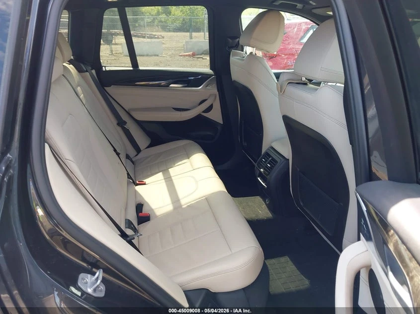 BMW X3 2.0l xDrive30I, снимка 8 - Автомобили и джипове - 54756261