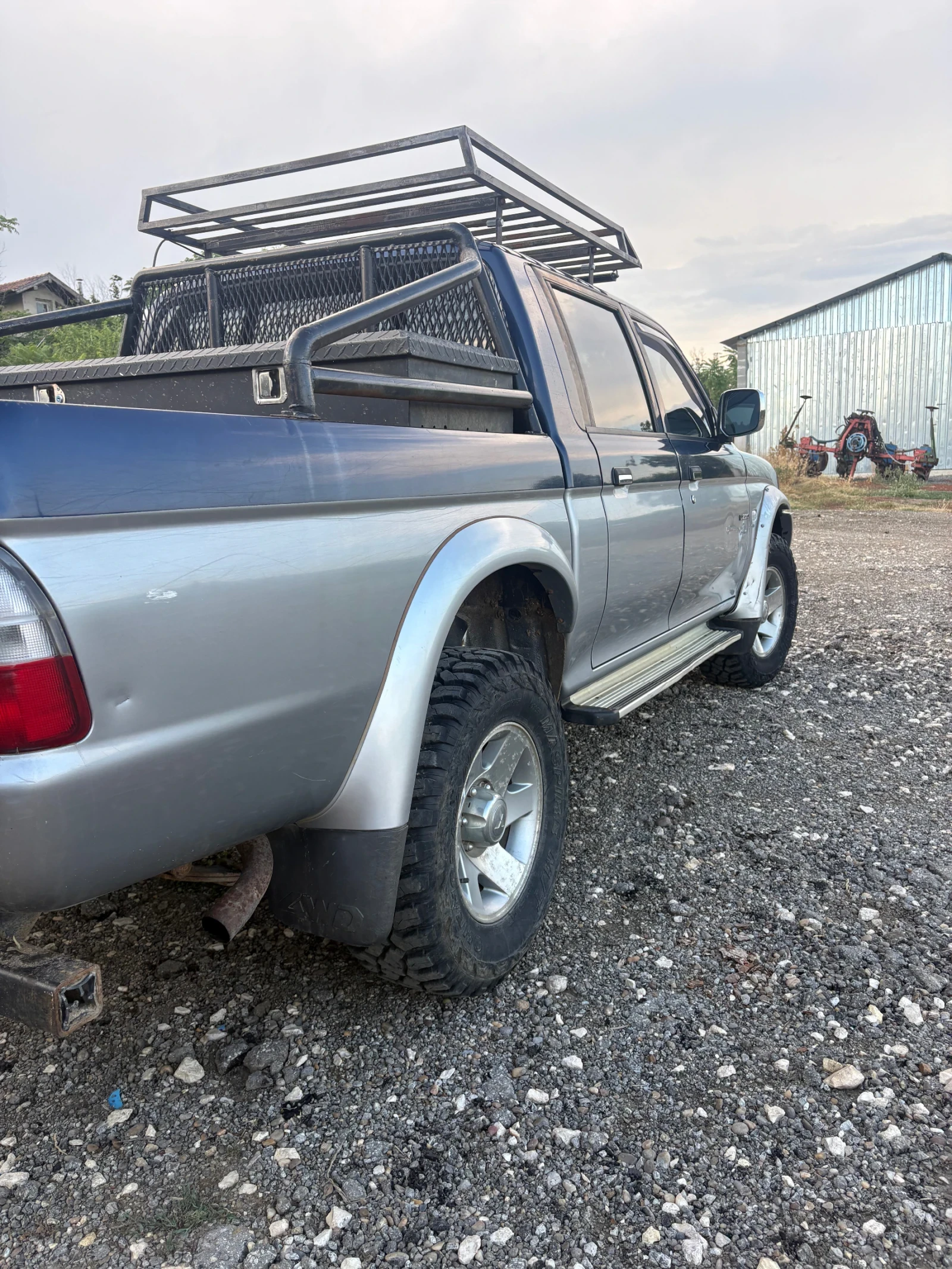 Mitsubishi L200, снимка 6 - Автомобили и джипове - 55366239