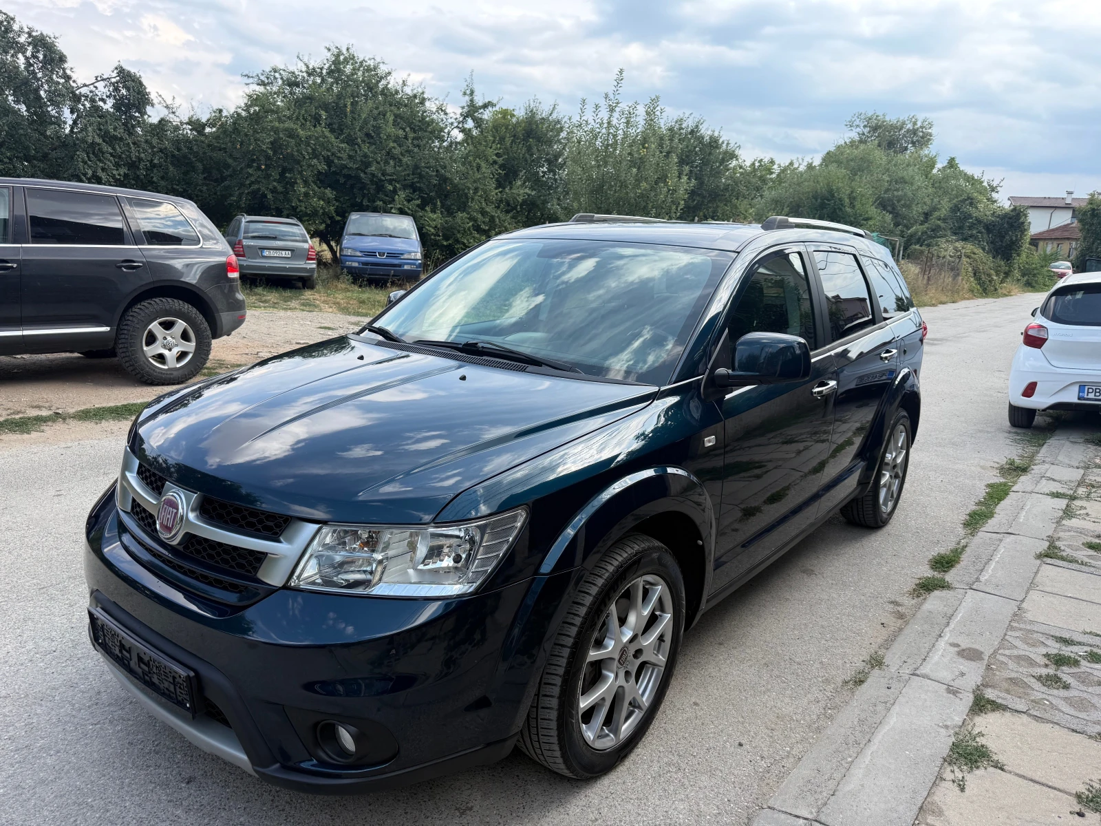 Fiat Freemont 2.0d AVTOMAT-4x4-NAVI-CAMERA-KOJA-ALPINE