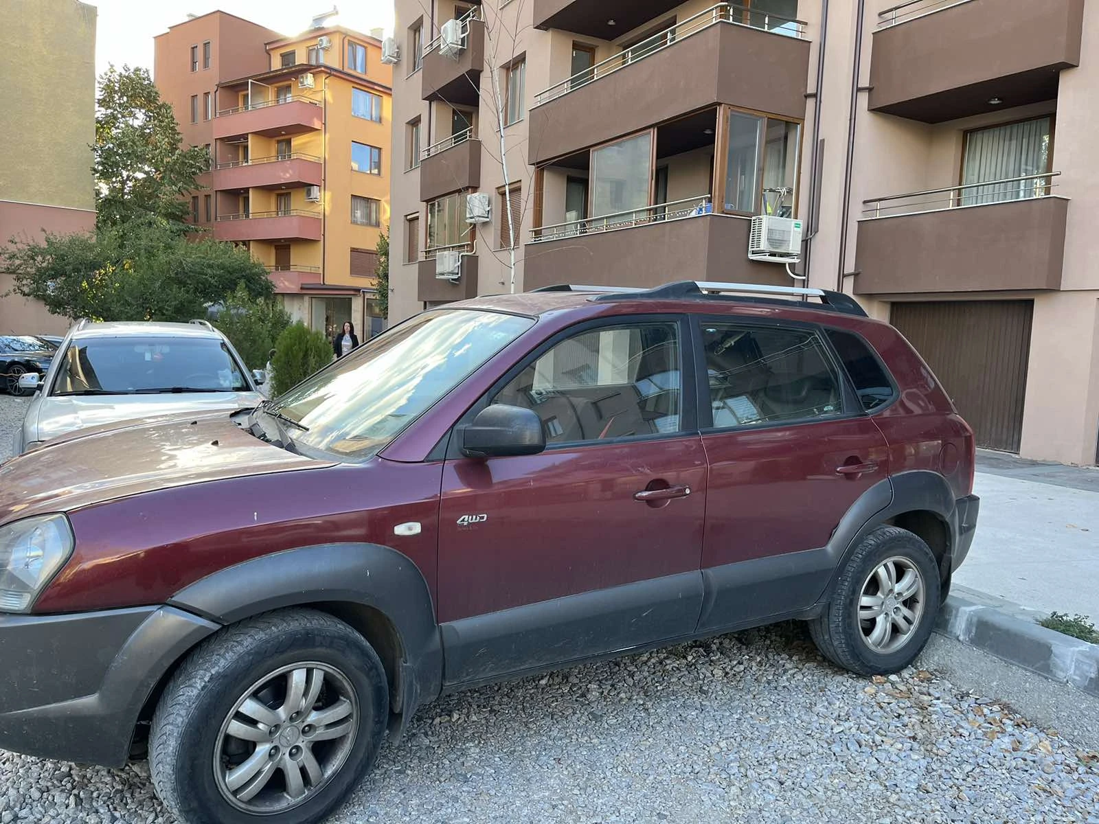 Hyundai Tucson, снимка 5 - Автомобили и джипове - 56200393