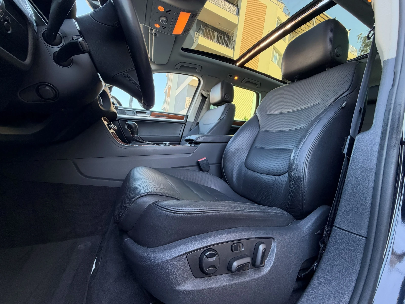 VW Touareg 3.0i-HYBRID-AVTOMAT-���������-FULL-FULL | Mobile.bg � ����������� 13