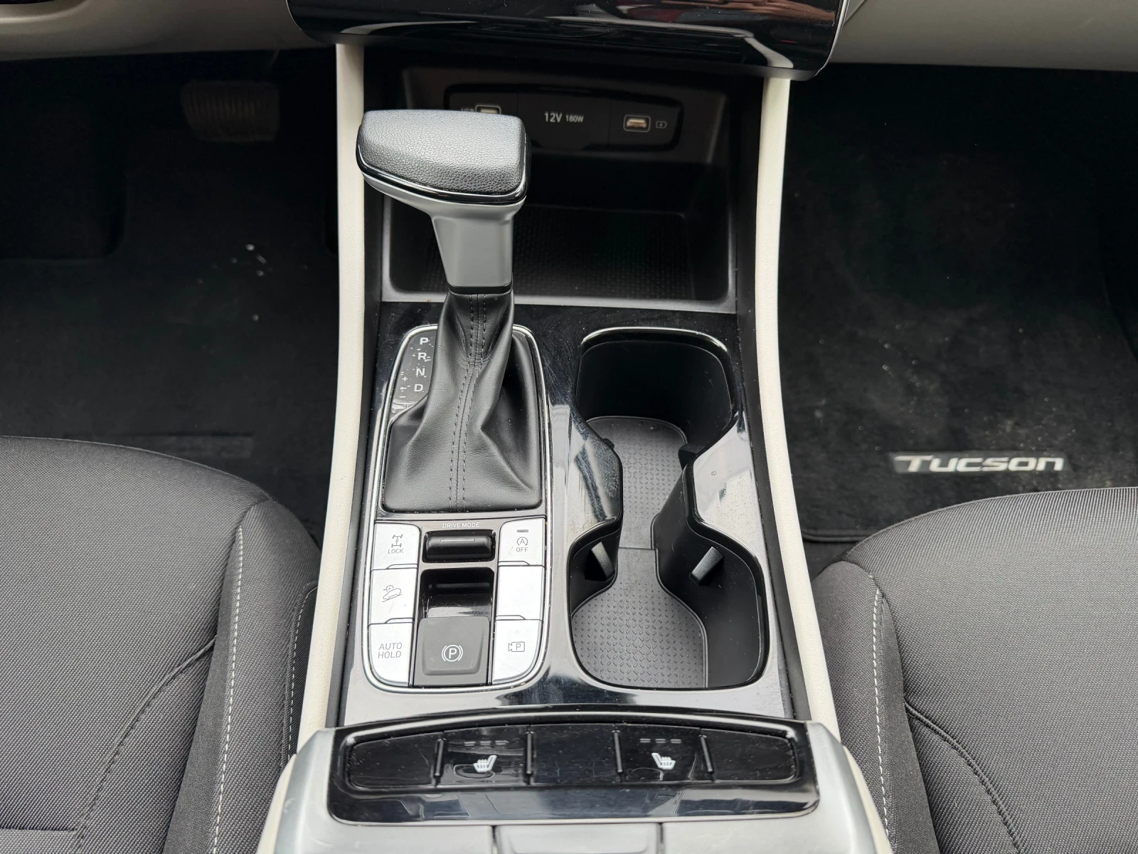 Hyundai Tucson 4x4 32000KM Carplay/Distronic | Mobile.bg � ����������� 14