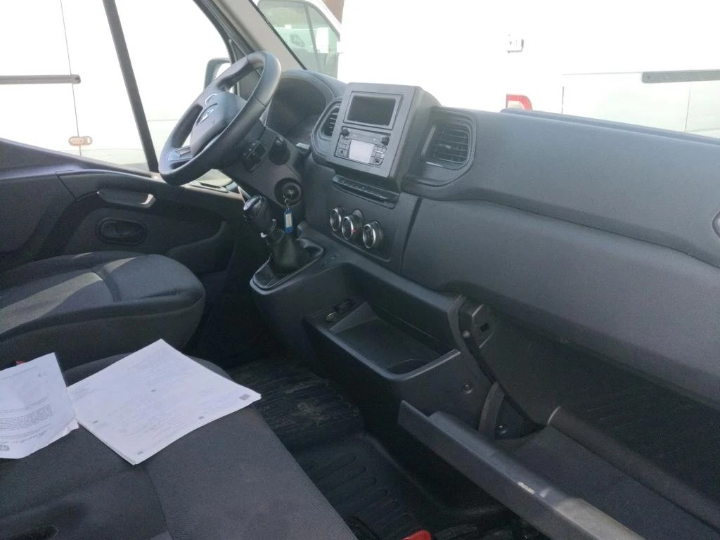 Renault Master L2H2 - изображение 4