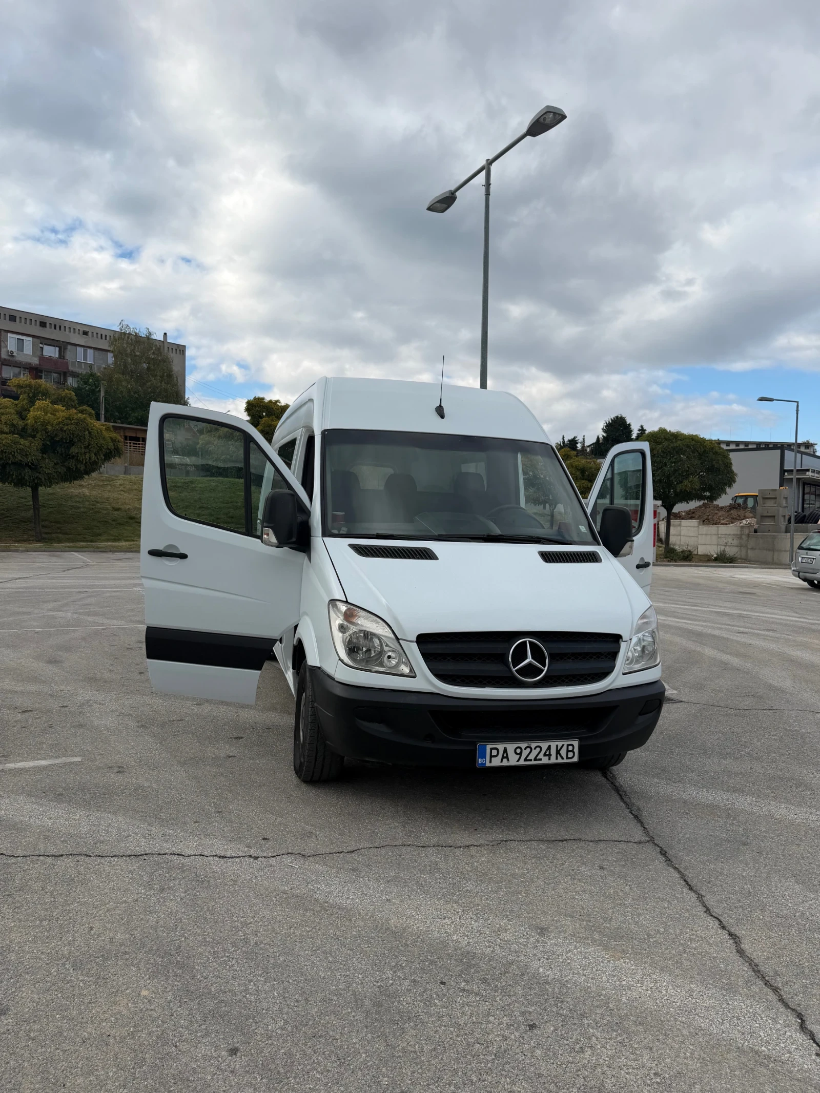 Mercedes-Benz 313, снимка 7 - Бусове и автобуси - 56554940