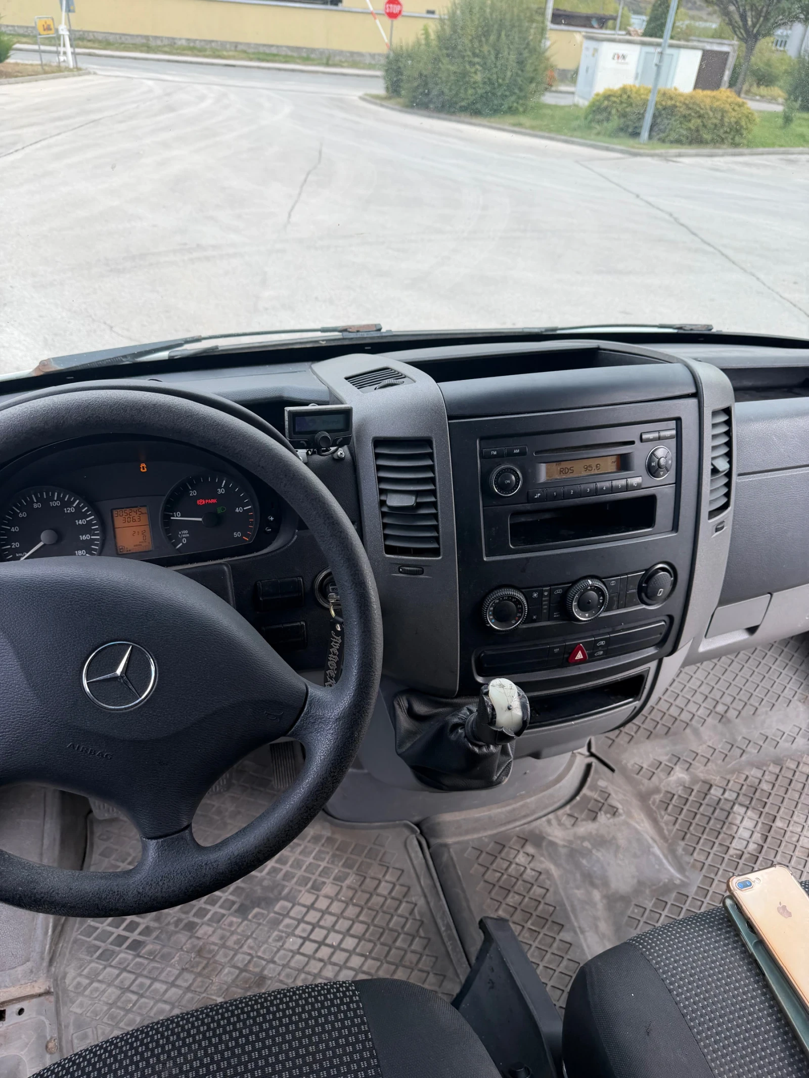 Mercedes-Benz 313, снимка 6 - Бусове и автобуси - 56554940