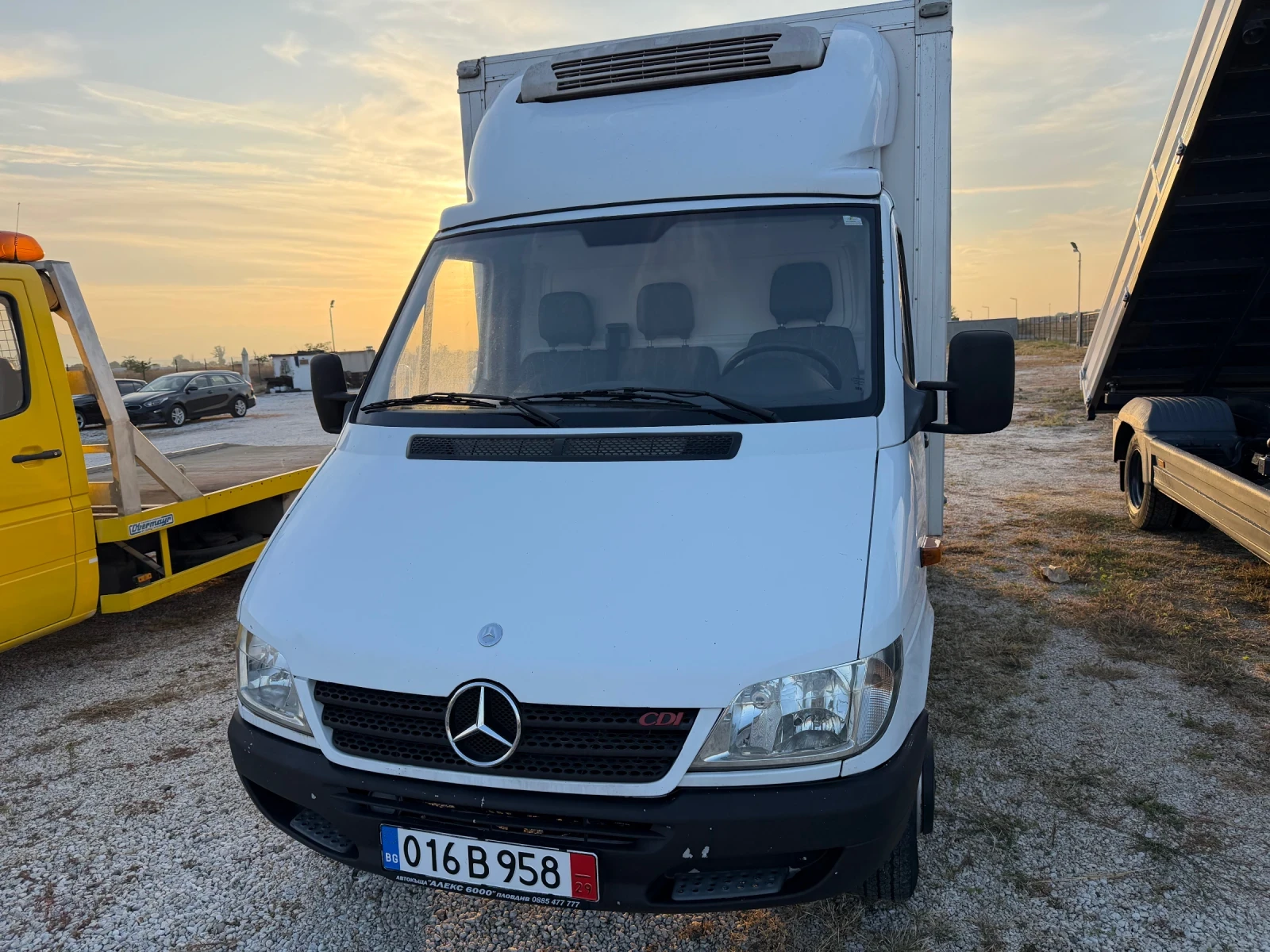 Mercedes-Benz 413 ХЛАДИЛЕН -10C
