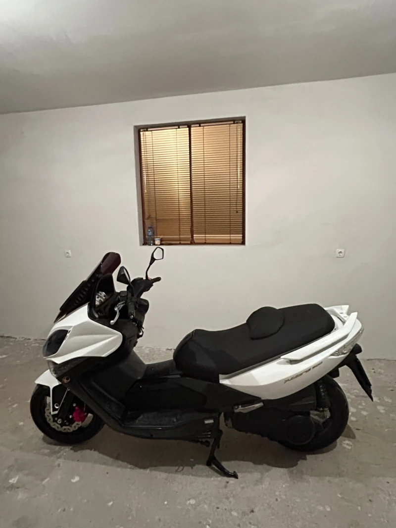 Kymco Xciting, снимка 10 - Мотоциклети и мототехника - 52383341