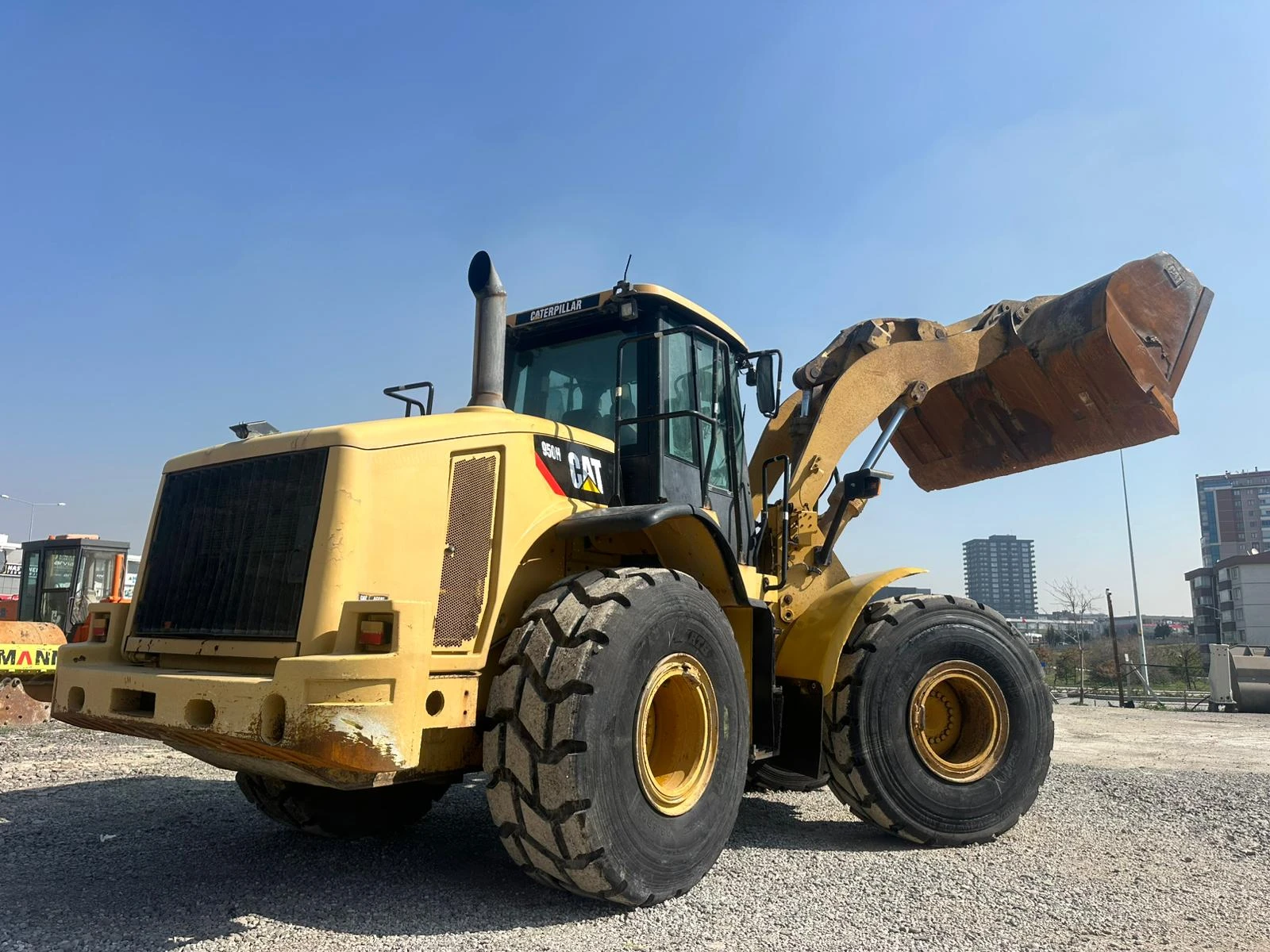 Челен товарач Cat 950H, снимка 3 - Индустриална техника - 54623038