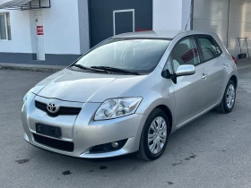 Toyota Auris 1.4i Италия , снимка 1