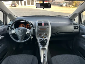 Toyota Auris 1.4i Италия , снимка 12