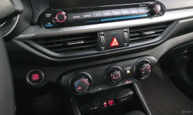 Kia K3, снимка 17