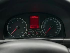VW Touran 2.0 TDI, снимка 15