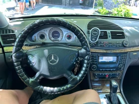 Mercedes-Benz E 320, снимка 9