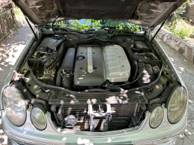 Mercedes-Benz E 320, снимка 13