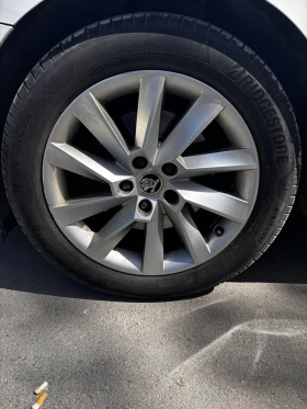 Skoda Superb 2.0 TDI 7DSG | Mobile.bg � ����� ������ 14