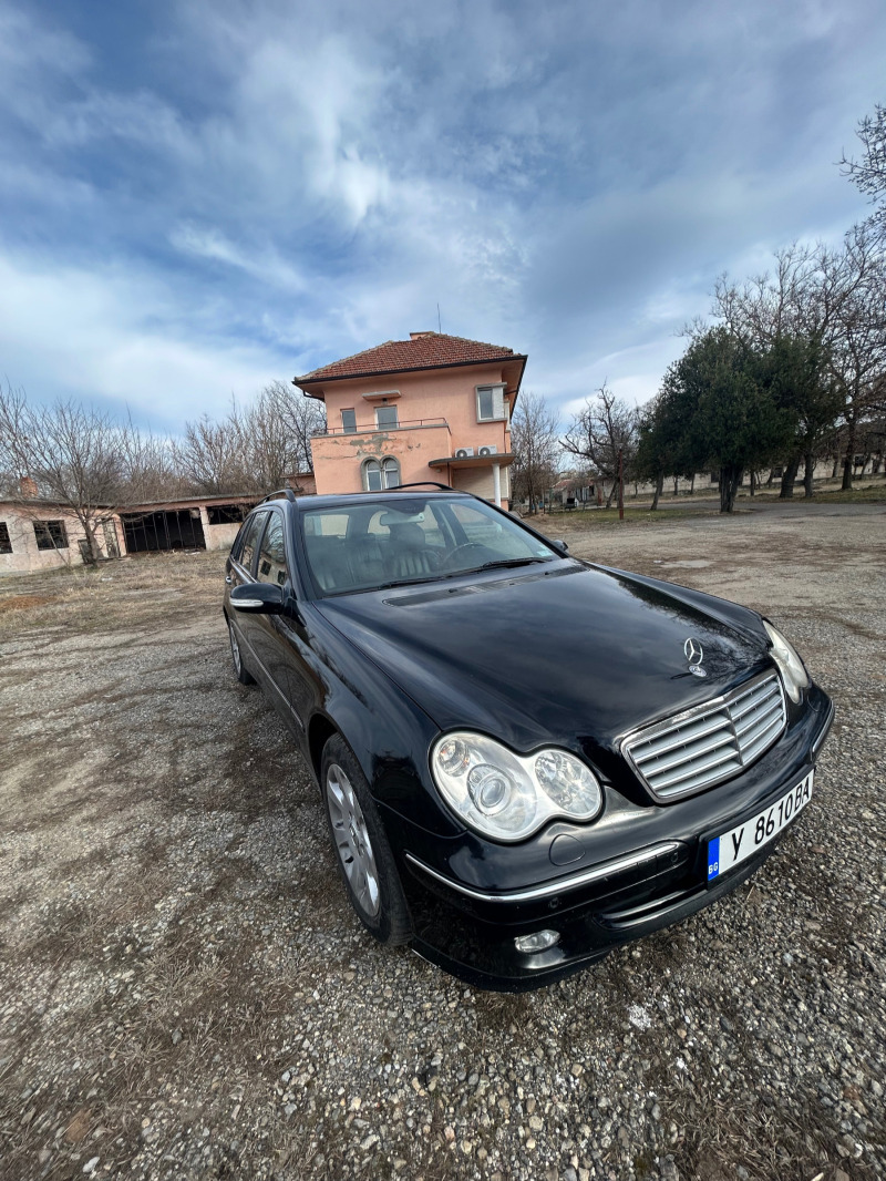 Mercedes-Benz C 220 Facelift 2.2 cdi, снимка 8 - Автомобили и джипове - 46334449